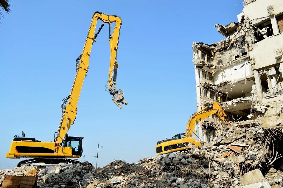 Exploring Essential Heavy Equipment Used in Demolition