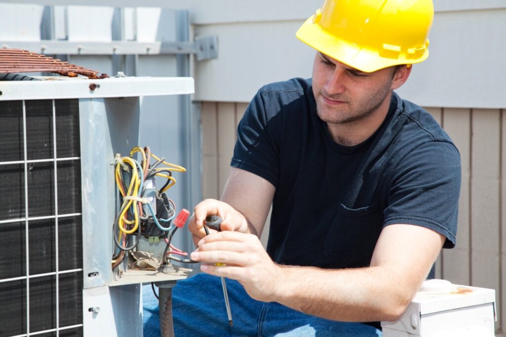 Keeping Your Cool in Bartow – Finding the Right HVAC Contractor