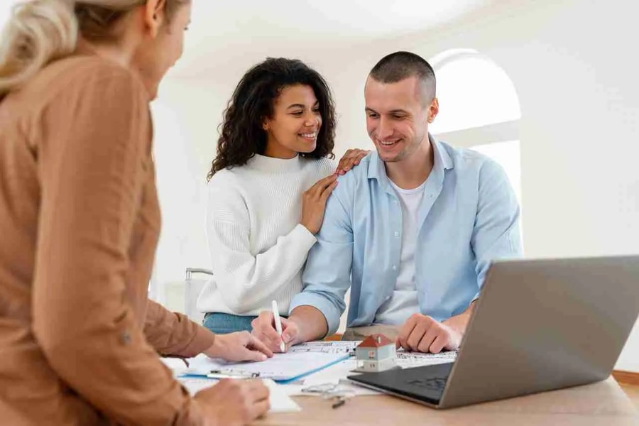 Common Myths About Using a Mortgage Broker